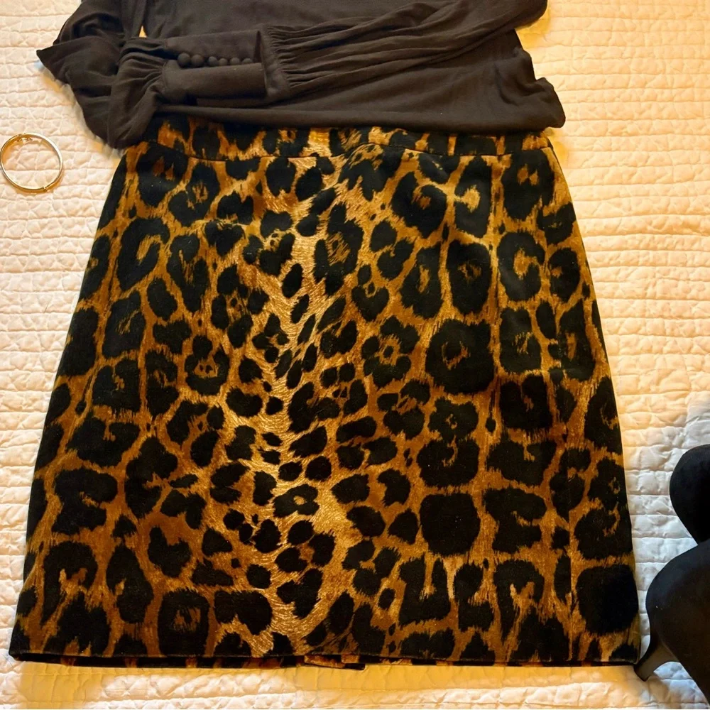 Leopard Skirt for petite ladies - Picture 11 of 16